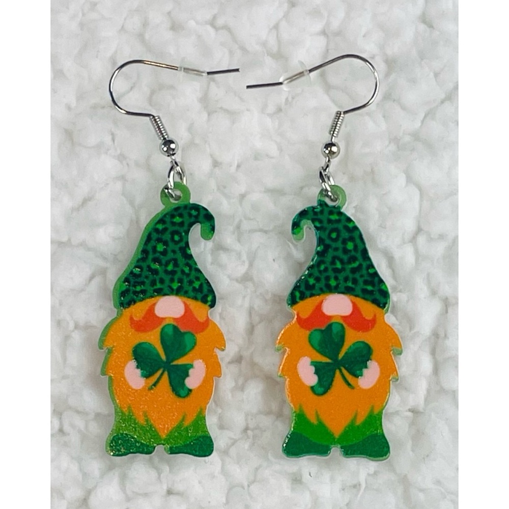 (NWOT) 6-Piece St. Patrick’s Day Holiday Bundle - Picture 9 of 11